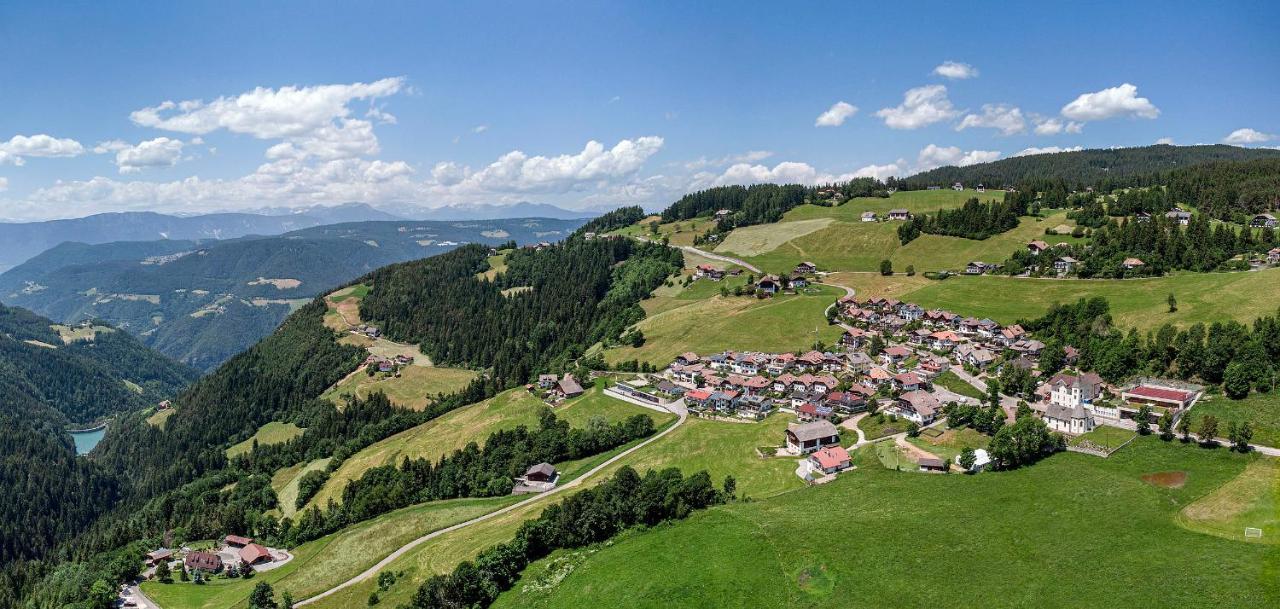 Gasthof Mesnerwirt Hotel Auna di Sopra ภายนอก รูปภาพ